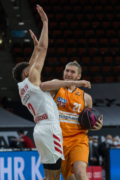 随着日本晋 随着日本晋