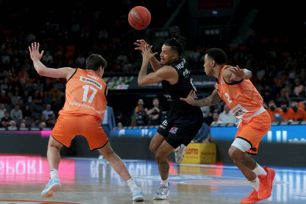 他因久疏战 他因久疏战