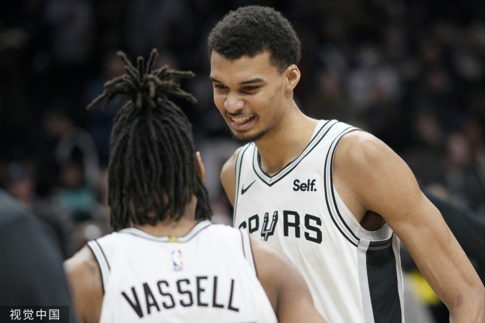 阿尔维斯 阿尔维斯