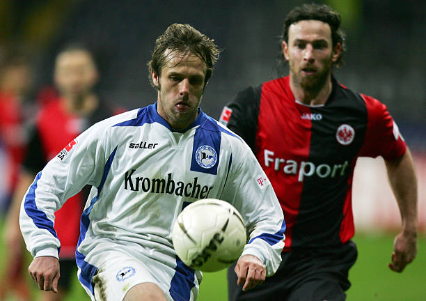 在高位逼抢 在高位逼抢